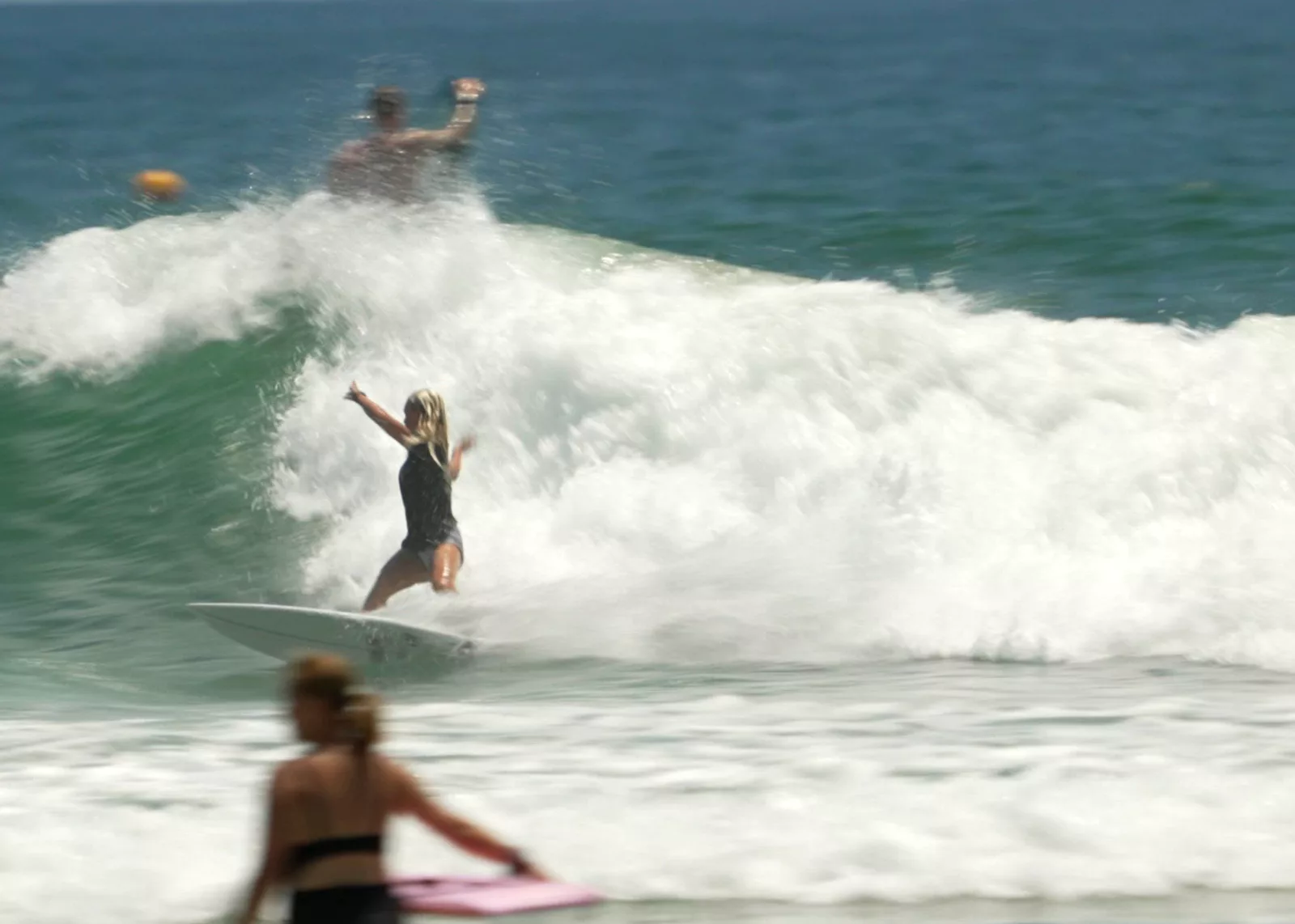 Snapper Rocks 01-01-26 (2)